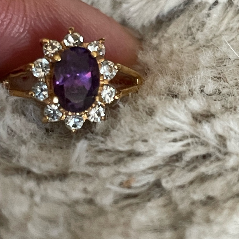 Amethyst and Crystal - Picture 3 of 16